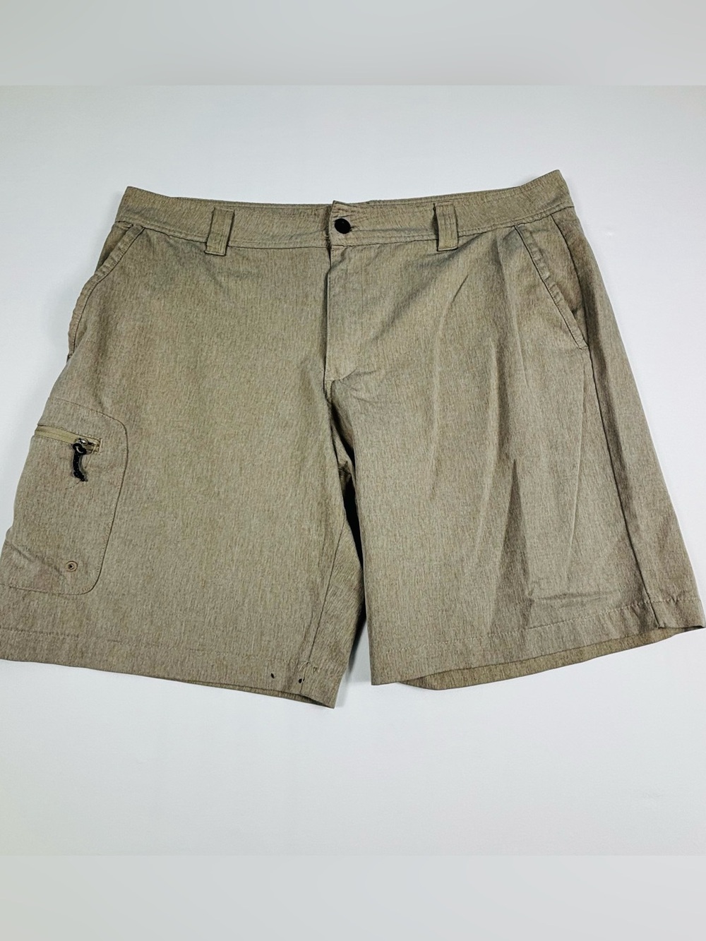 Men's Tan Casual Shorts - Versatile Everyday Wear M621 flaw